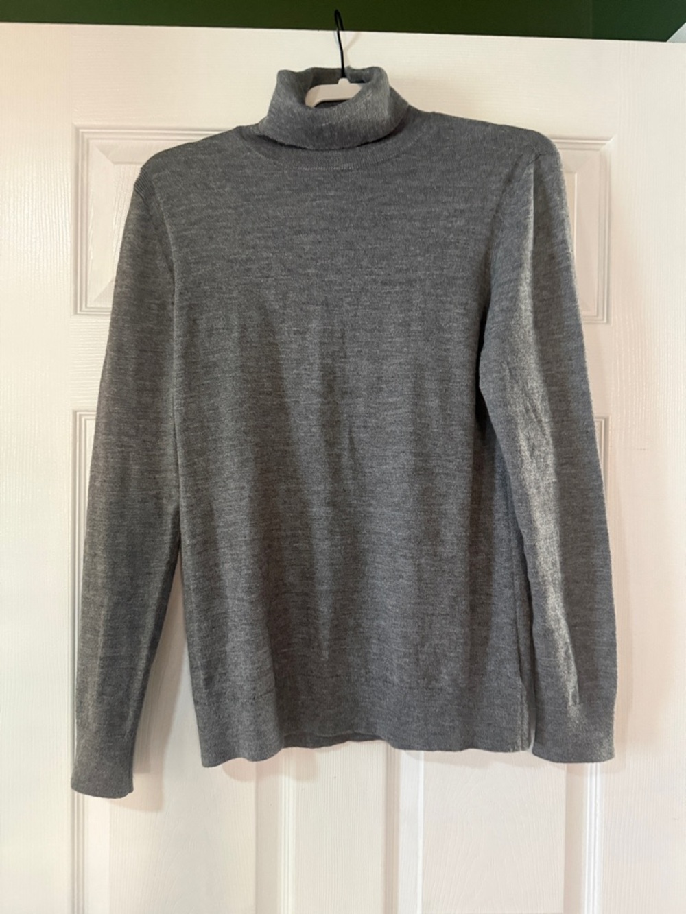 Express Merino Wool Men's Gray Turtleneck Sweater